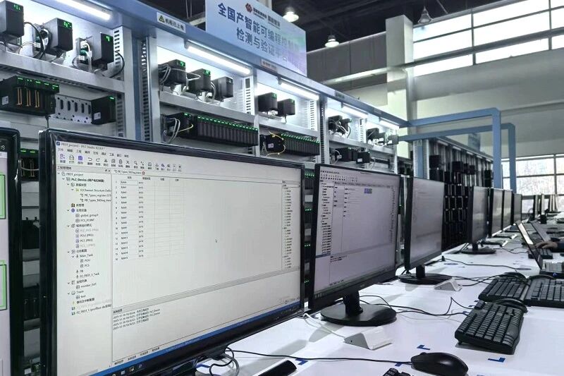 9aeb0ba177154a6fa4c3c9903a77d840